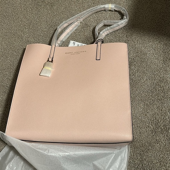 NEW Marc Jacobs Pink Leather Tote Bag - Picture 4 of 9